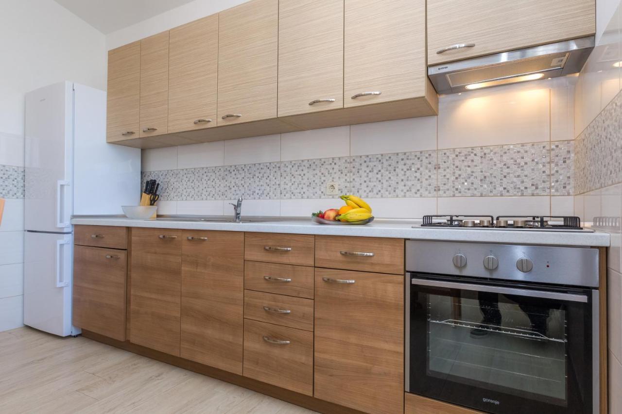 Apartments By The Sea Veli Rat, Dugi Otok - 11525 Exterior foto