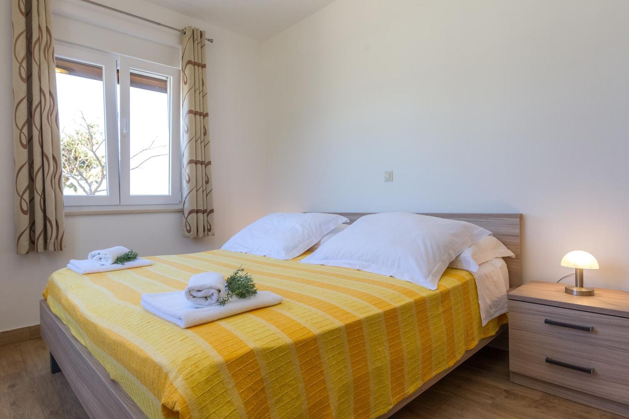 Apartments By The Sea Veli Rat, Dugi Otok - 11525 Zimmer foto
